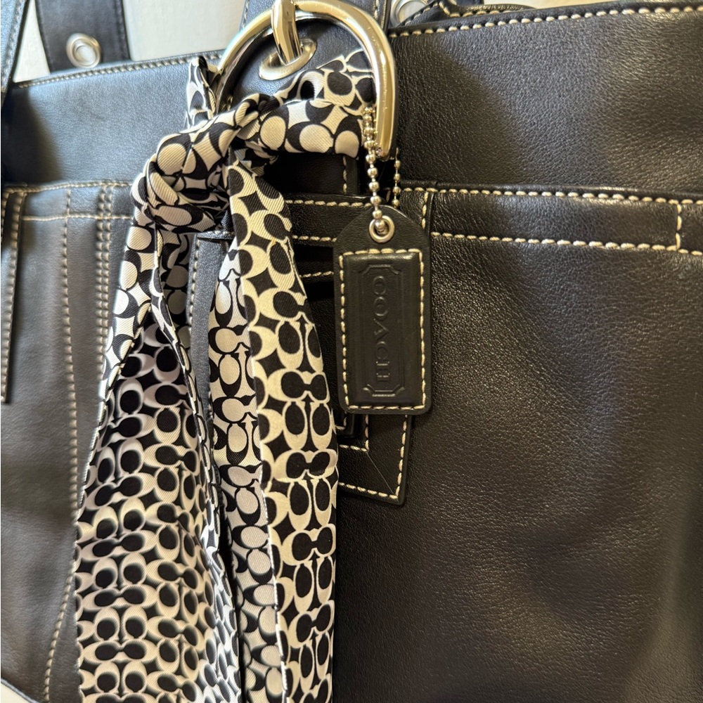 Coach Black Leather Shoulder Bag with Patterned Scarf - Picture 2 of 7